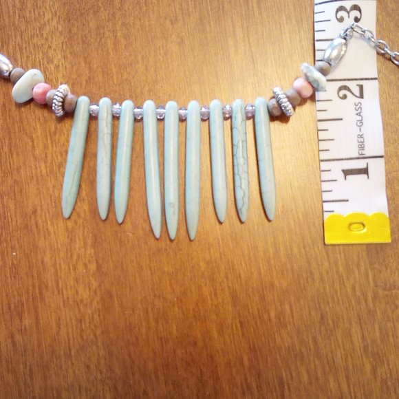 Necklace with turquoise spears and coloured stones - Picture 2 of 2